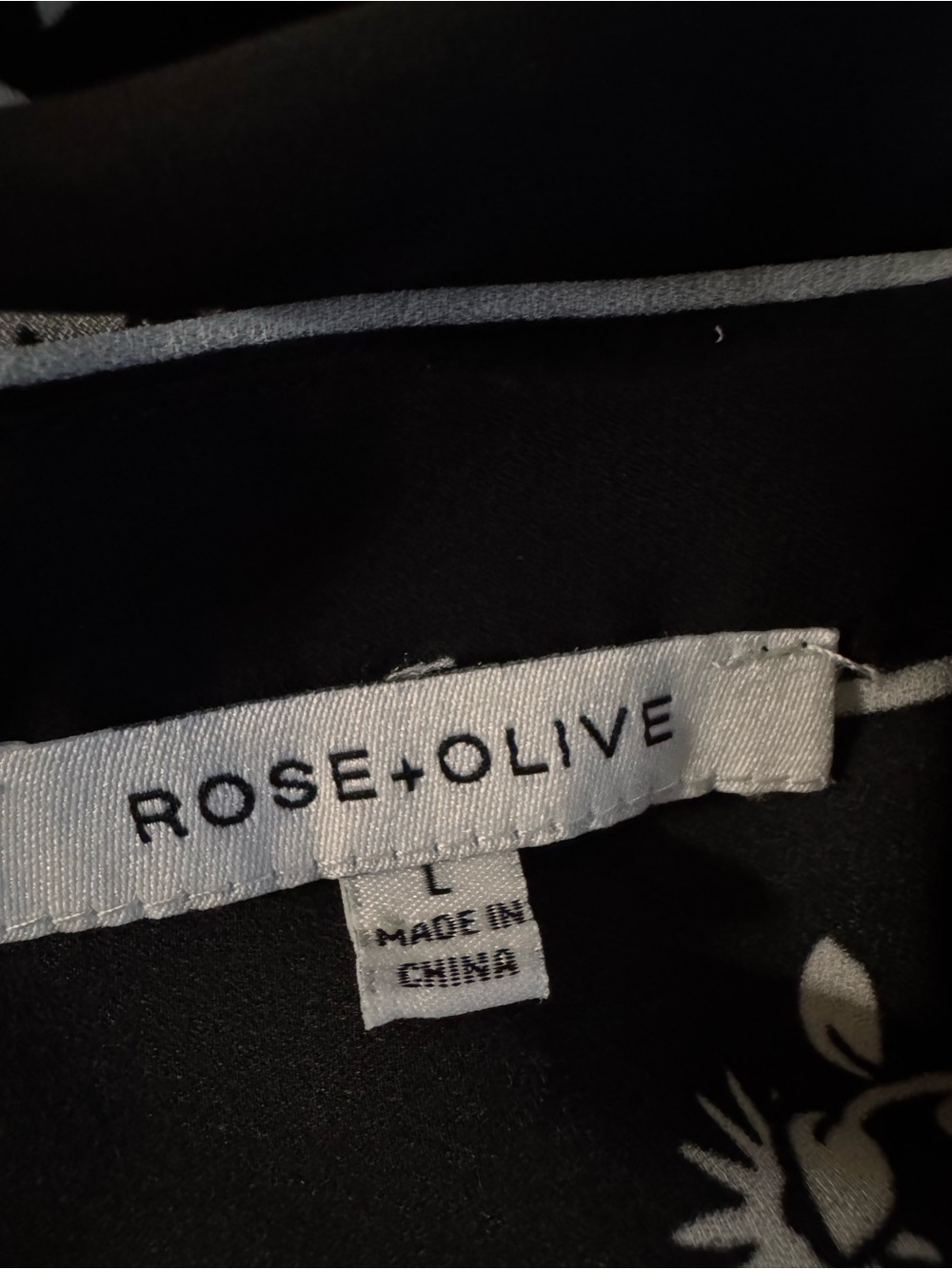 Rose & Olive Black and Cream Floral V-Neck Boho Blouse - Picture 5 of 8